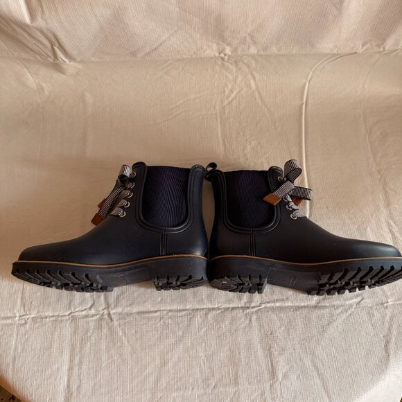 Bernardo Zina Navy Lace Up Rubber Boote WOMENS SIZE 7 - Picture 6 of 11